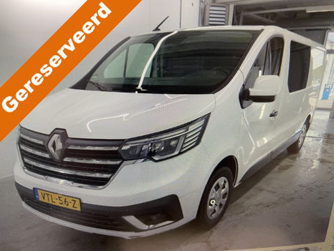 Renault Trafic 2.0 dCi 150 T29 L2H1 DC 5 persoons Business / vaste prijs rijklaar € 24.950 ex btw