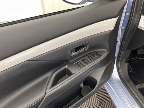 Mitsubishi Outlander 2.0 PHEV Instyle+ AWD Aut. *PANO | XENON | FULL-LEATHER | NAVI-FULLMAP | DAB+ | KEYLESS | CAMERA | COMFORT-SEATS | ROCKFORD-AUDIO |  ECC | HEATED-SEATS | SHIFT-PADDLES | LANE-ASSIST | CRUISE | TOWBAR | 18"ALU*