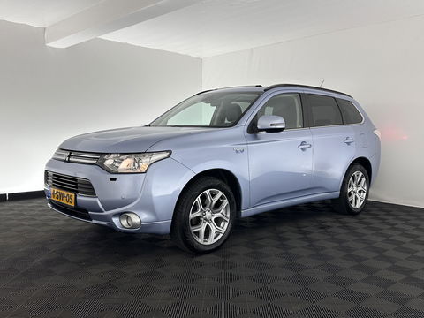 Mitsubishi Outlander 2.0 PHEV Instyle+ AWD Aut. *PANO | XENON | FULL-LEATHER | NAVI-FULLMAP | DAB+ | KEYLESS | CAMERA | COMFORT-SEATS | ROCKFORD-AUDIO |  ECC | HEATED-SEATS | SHIFT-PADDLES | LANE-ASSIST | CRUISE | TOWBAR | 18"ALU*