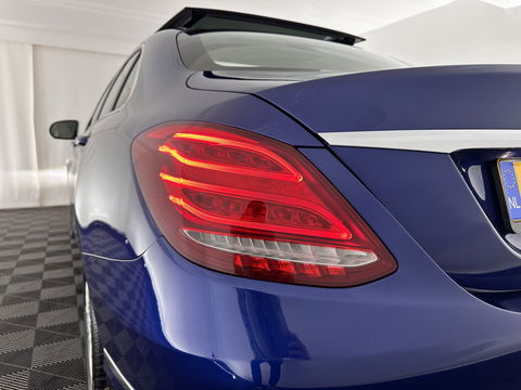 Mercedes-Benz C-Klasse 180 Ambition Aut. *PANO | FULL-LED | 1/2-LEATHER | SPORT-SEATS | NAVI-FULLMAP | HEATED-SEATS | ECC | PDC | CRUISE | 17''ALU*