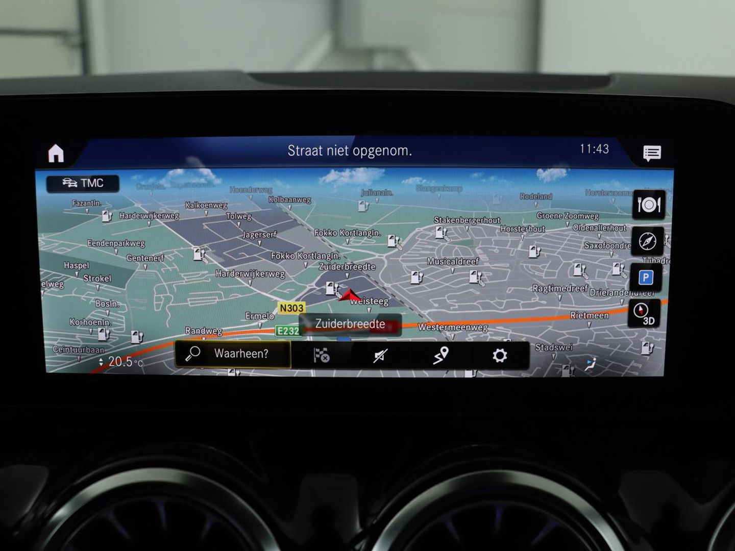 Mercedes-Benz B-Klasse 250e AMG Night | Stoelverwarming | Camera | Carplay | Sfeerverlichting | Leder/Alcantara | Full LED | Widescreen