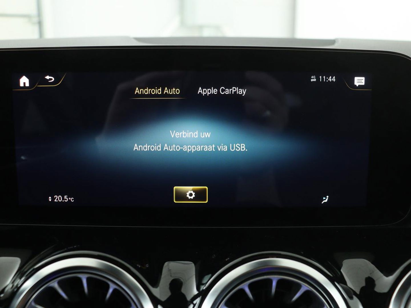 Mercedes-Benz B-Klasse 250e AMG Night | Stoelverwarming | Camera | Carplay | Sfeerverlichting | Leder/Alcantara | Full LED | Widescreen