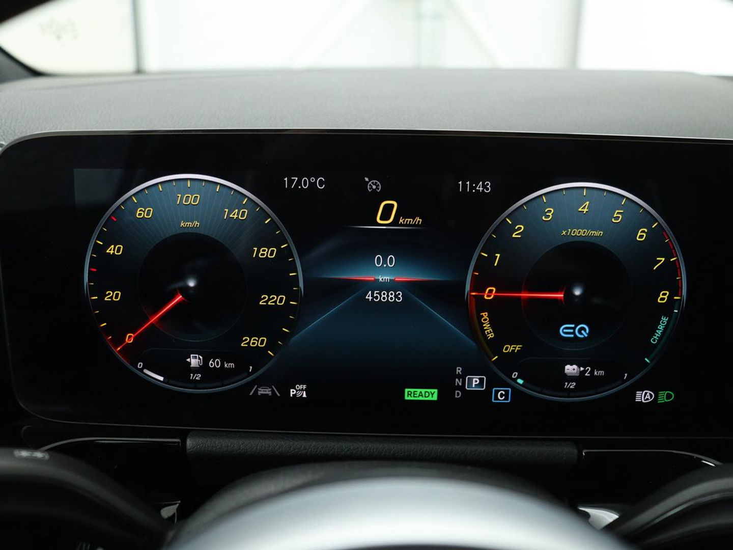 Mercedes-Benz B-Klasse 250e AMG Night | Stoelverwarming | Camera | Carplay | Sfeerverlichting | Leder/Alcantara | Full LED | Widescreen