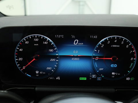 Mercedes-Benz B-Klasse 250e AMG Night | Stoelverwarming | Camera | Carplay | Sfeerverlichting | Leder/Alcantara | Full LED | Widescreen