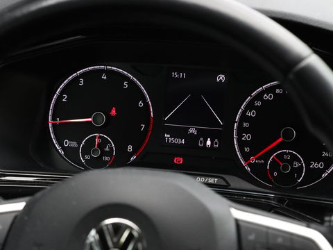 Volkswagen T-Cross 1.0 TSI Life | Design Pack | Navigatie | Climate Control | Camera