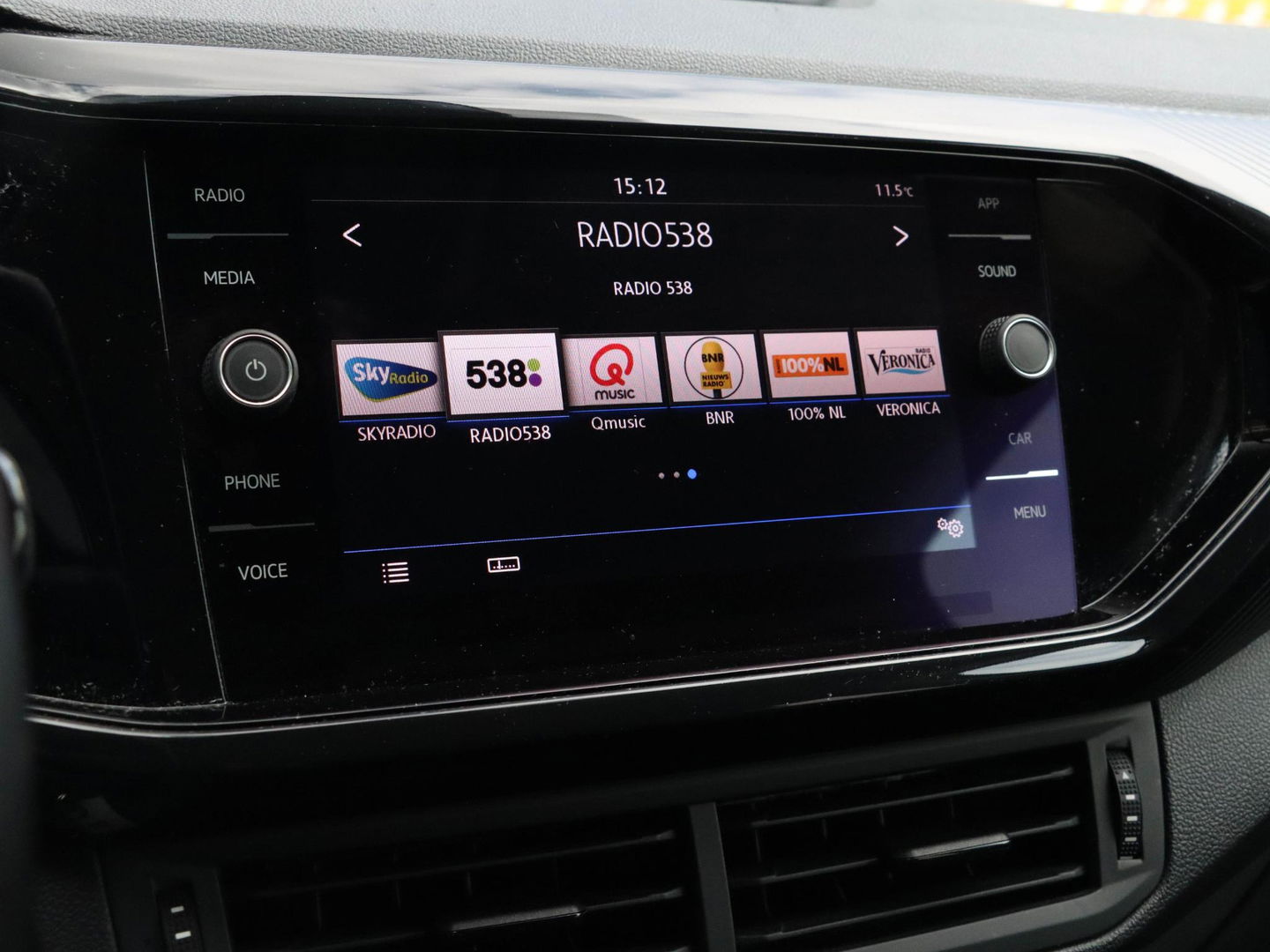 Volkswagen T-Cross 1.0 TSI Life | Design Pack | Navigatie | Climate Control | Camera