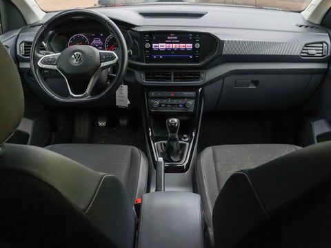 Volkswagen T-Cross 1.0 TSI Life | Design Pack | Navigatie | Climate Control | Camera