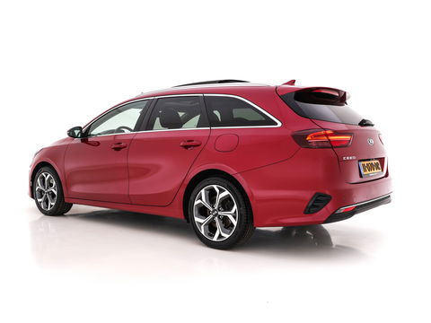 Kia Ceed Sportswagon 1.4 T-GDi ExecutiveLine Aut. *PANO | FULL-LEATHER | ADAPT.CRUISE | FULL-LED | MEMORY-PACK | DIGI-COCKPIT | JBL-SOUND | BLINDSPOT | KEYLESS | COOLED/HEATED-COMFORT-SEATS | NAVI-FULLMAP | LANE-ASSIST | 17''ALU*