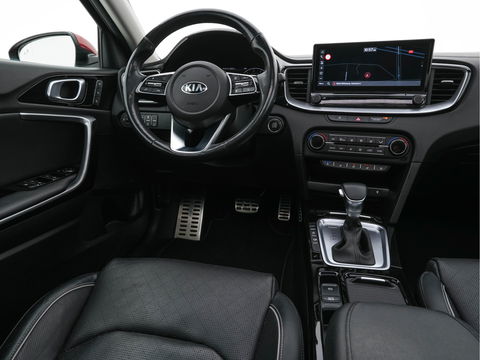 Kia Ceed Sportswagon 1.4 T-GDi ExecutiveLine Aut. *PANO | FULL-LEATHER | ADAPT.CRUISE | FULL-LED | MEMORY-PACK | DIGI-COCKPIT | JBL-SOUND | BLINDSPOT | KEYLESS | COOLED/HEATED-COMFORT-SEATS | NAVI-FULLMAP | LANE-ASSIST | 17''ALU*