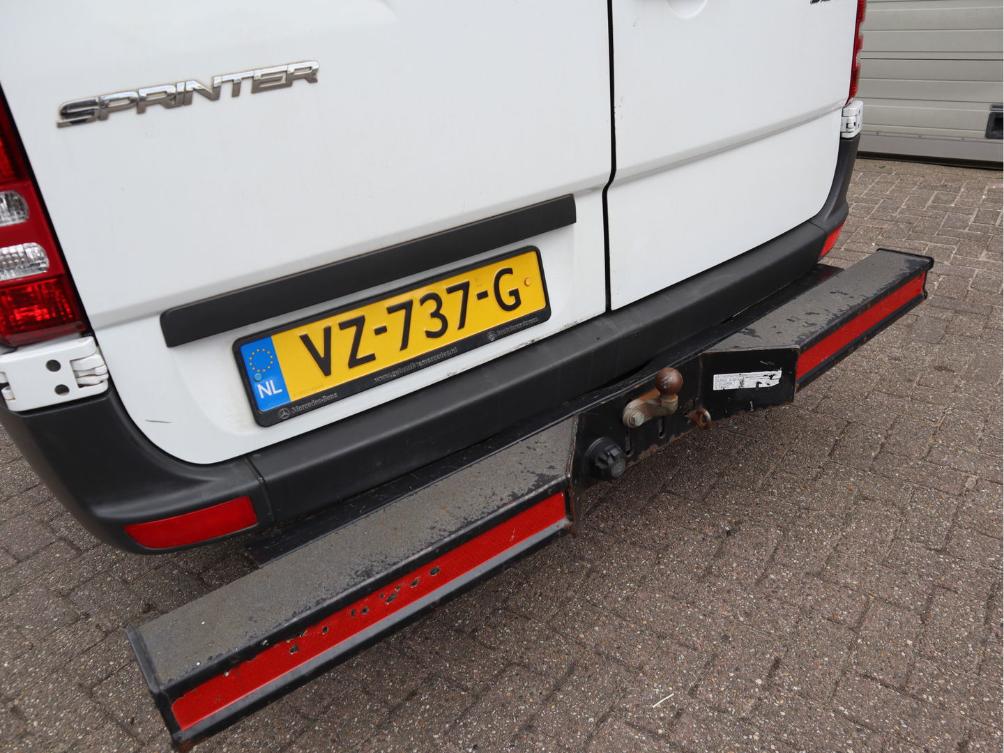 Mercedes-Benz Sprinter 316 CDI Euro 6 Automaat L3H2 - Trekhaak - Airco - Camera