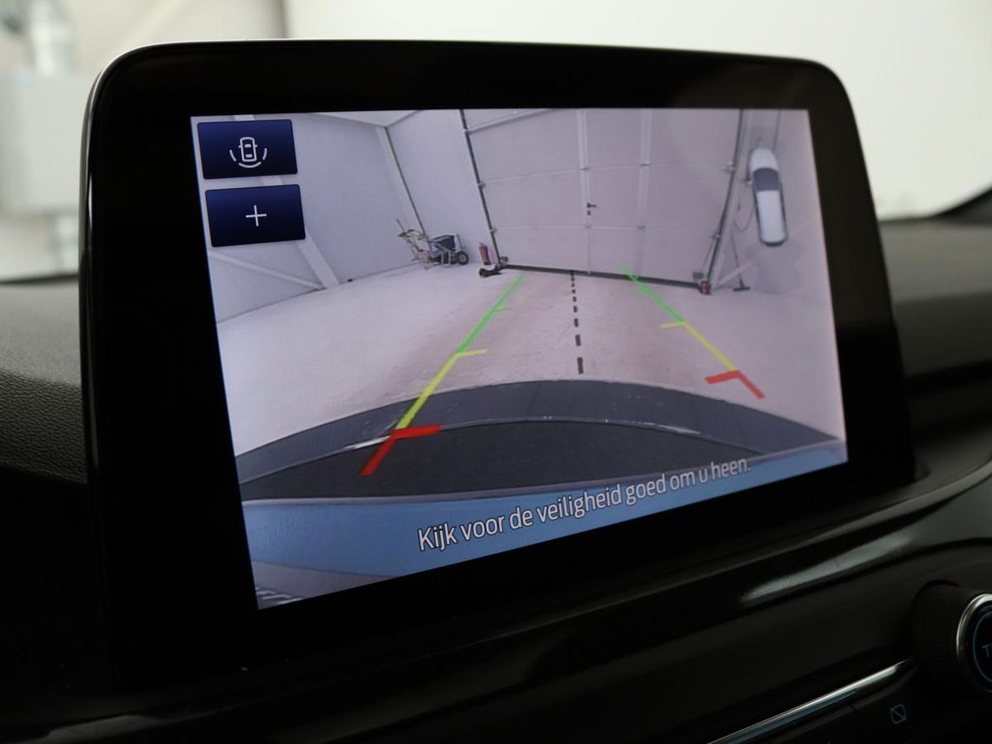 Ford Focus 1.0 EcoBoost ST Line X | Panoramadak | Stoel & stuurverwarming | Adaptive cruise | Camera | Carplay | Full LED | Trekhaak | Climate control | Navigatie