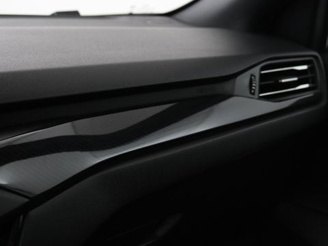 Ford Focus 1.0 EcoBoost ST Line X | Panoramadak | Stoel & stuurverwarming | Adaptive cruise | Camera | Carplay | Full LED | Trekhaak | Climate control | Navigatie