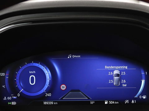 Ford Focus 1.0 EcoBoost ST Line X | Panoramadak | Stoel & stuurverwarming | Adaptive cruise | Camera | Carplay | Full LED | Trekhaak | Climate control | Navigatie