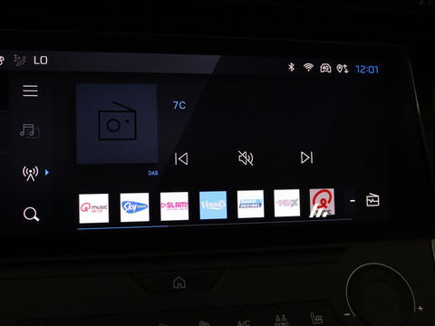 Peugeot 308 1.6 PHEV Active Pack Business | Stoelverwarming | Trekhaak | Carplay | Half leder | Sportstoelen | Navigatie | Full LED
