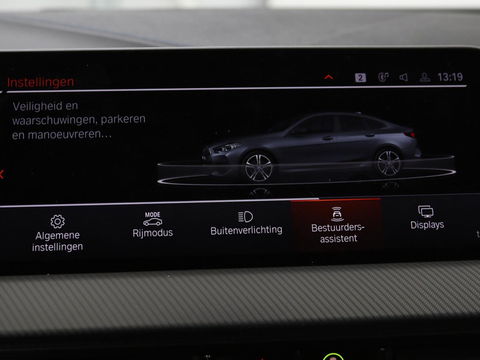 BMW 2 Serie Gran Coupé 218i M Sport | Stoelverwarming | Adaptive cruise | Carplay | Trekhaak | Sportstoelen | DAB | Half leder | Live Cockpit | Climate control