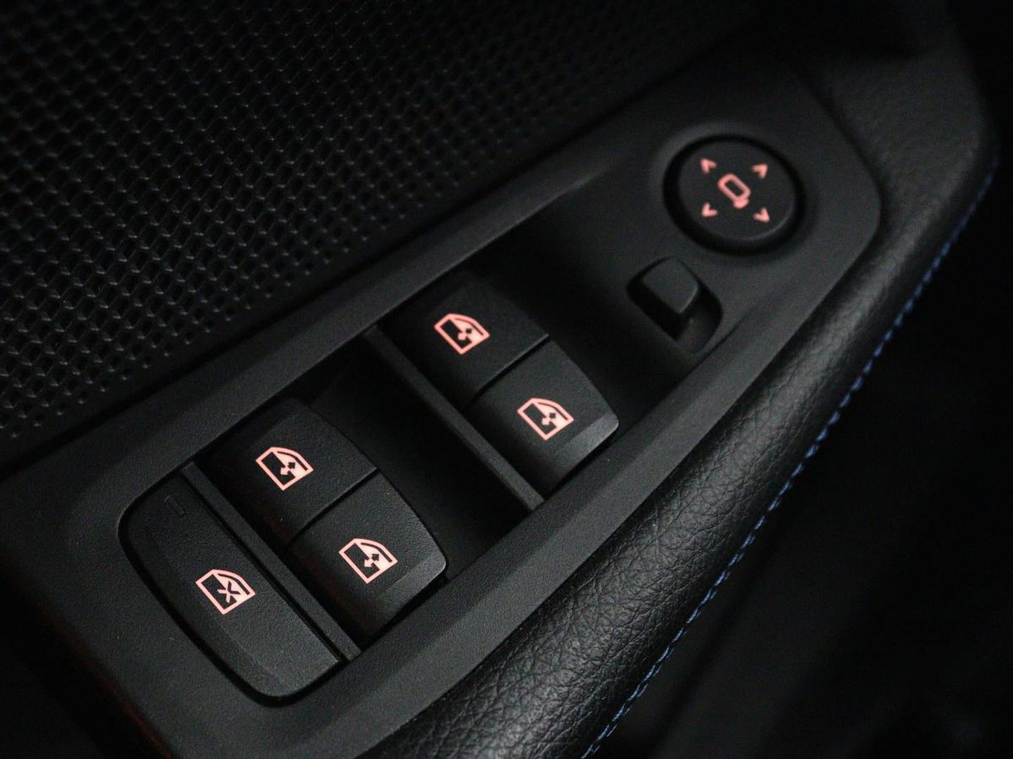 BMW 2 Serie Gran Coupé 218i M Sport | Stoelverwarming | Adaptive cruise | Carplay | Trekhaak | Sportstoelen | DAB | Half leder | Live Cockpit | Climate control