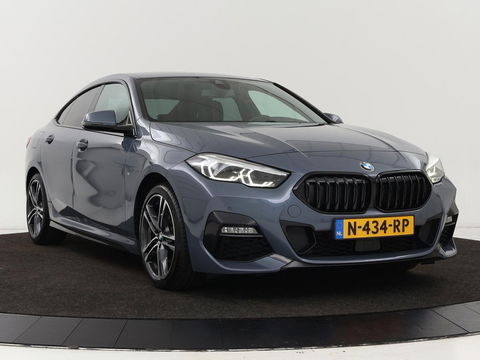 BMW 2 Serie Gran Coupé 218i M Sport | Stoelverwarming | Adaptive cruise | Carplay | Trekhaak | Sportstoelen | DAB | Half leder | Live Cockpit | Climate control