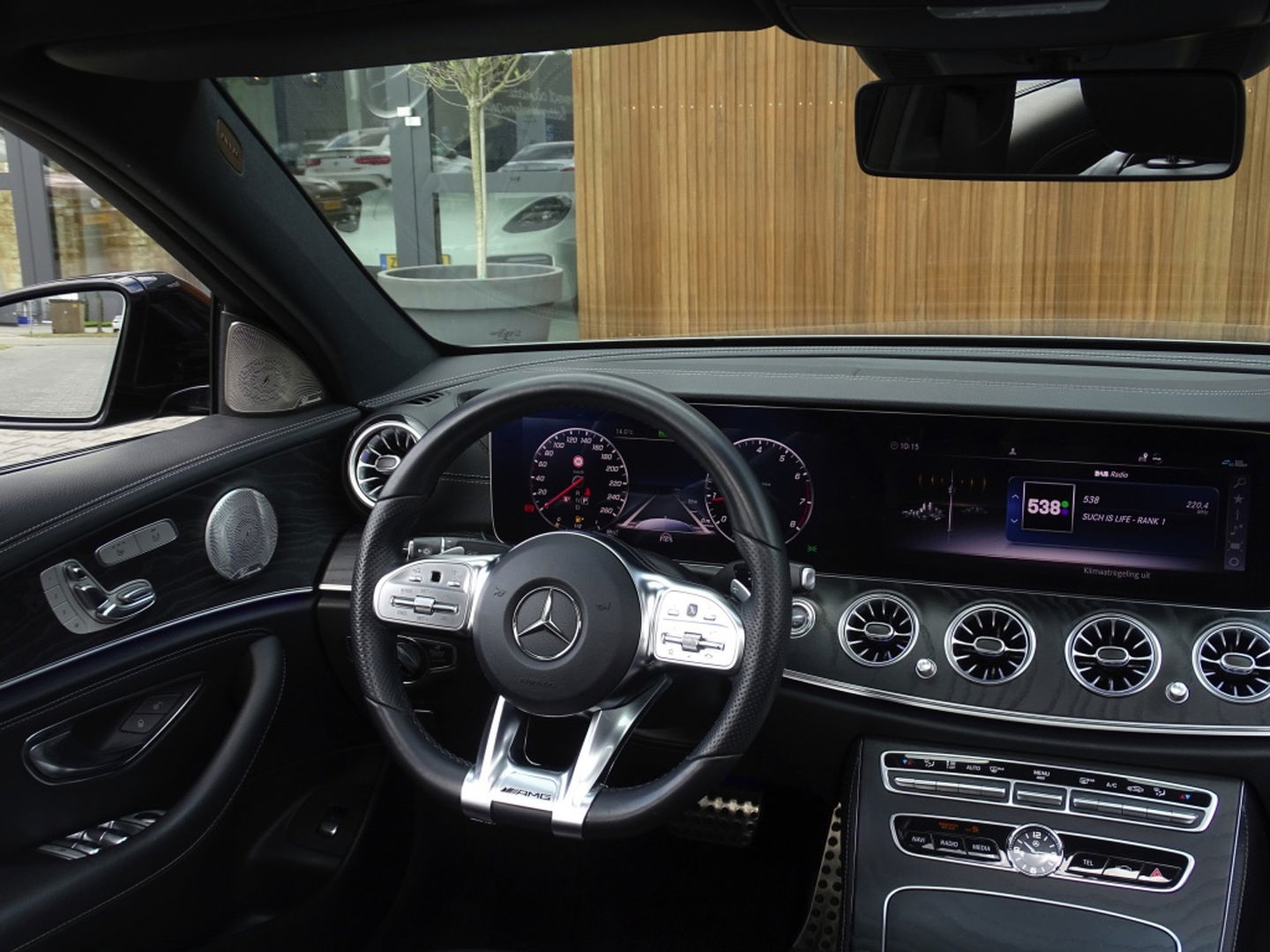 Mercedes-Benz E-Klasse 350 300PK AMG Sport Edition / Burmester / LED *NAP*