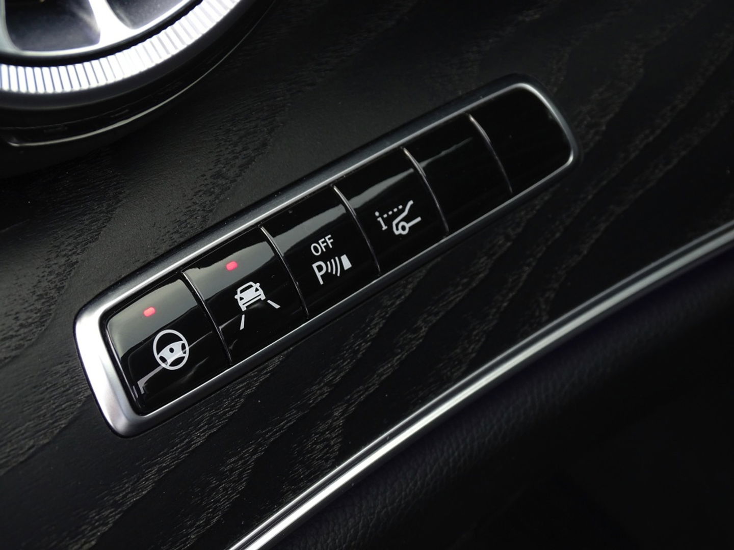 Mercedes-Benz E-Klasse 350 300PK AMG Sport Edition / Burmester / LED *NAP*