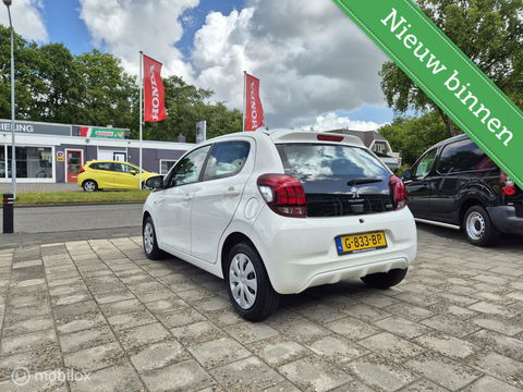 Peugeot 108 1.0 e-VTi Automaat, Carplay, LED, Airco, NAP!