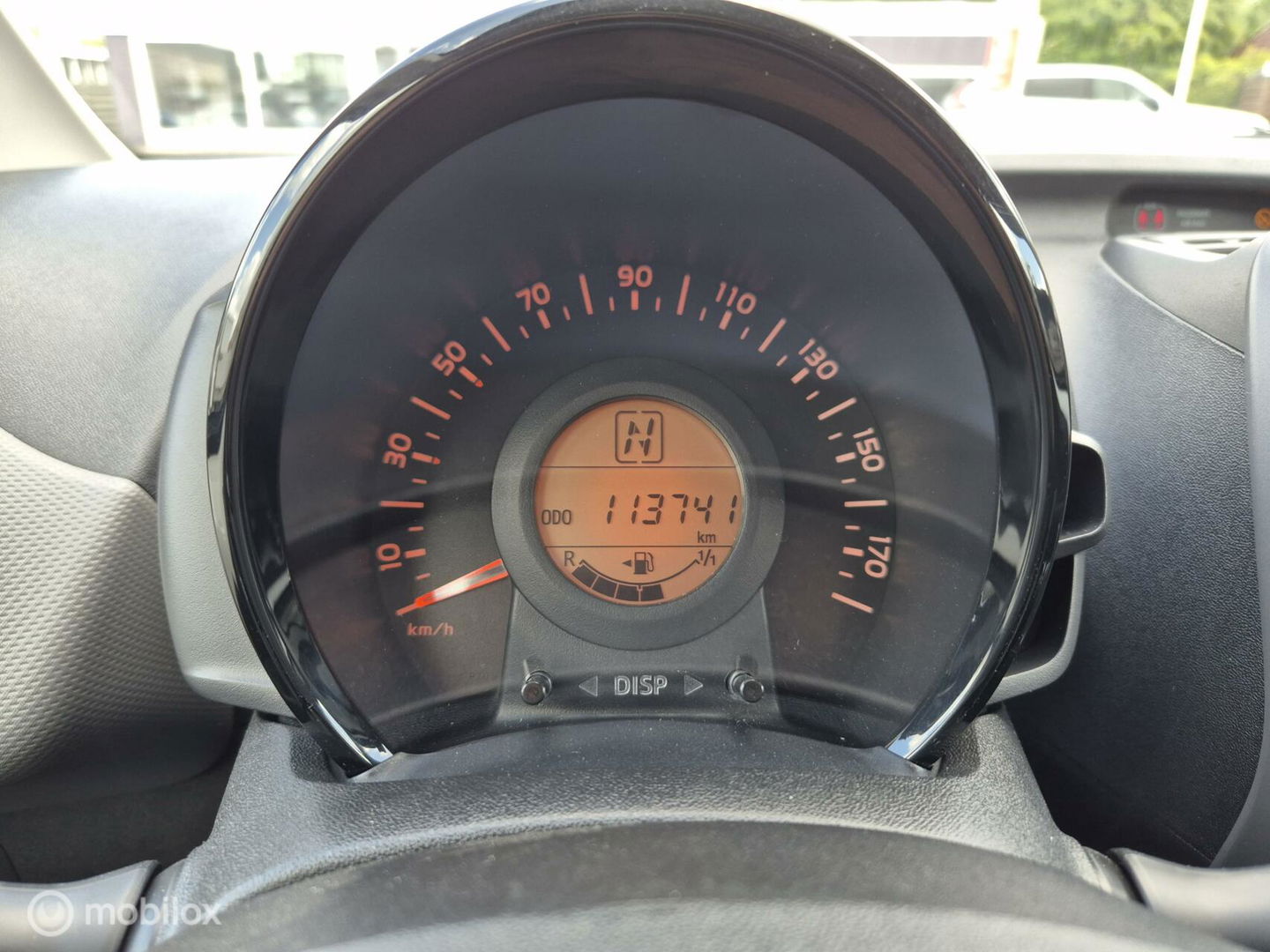Peugeot 108 1.0 e-VTi Automaat, Carplay, LED, Airco, NAP!