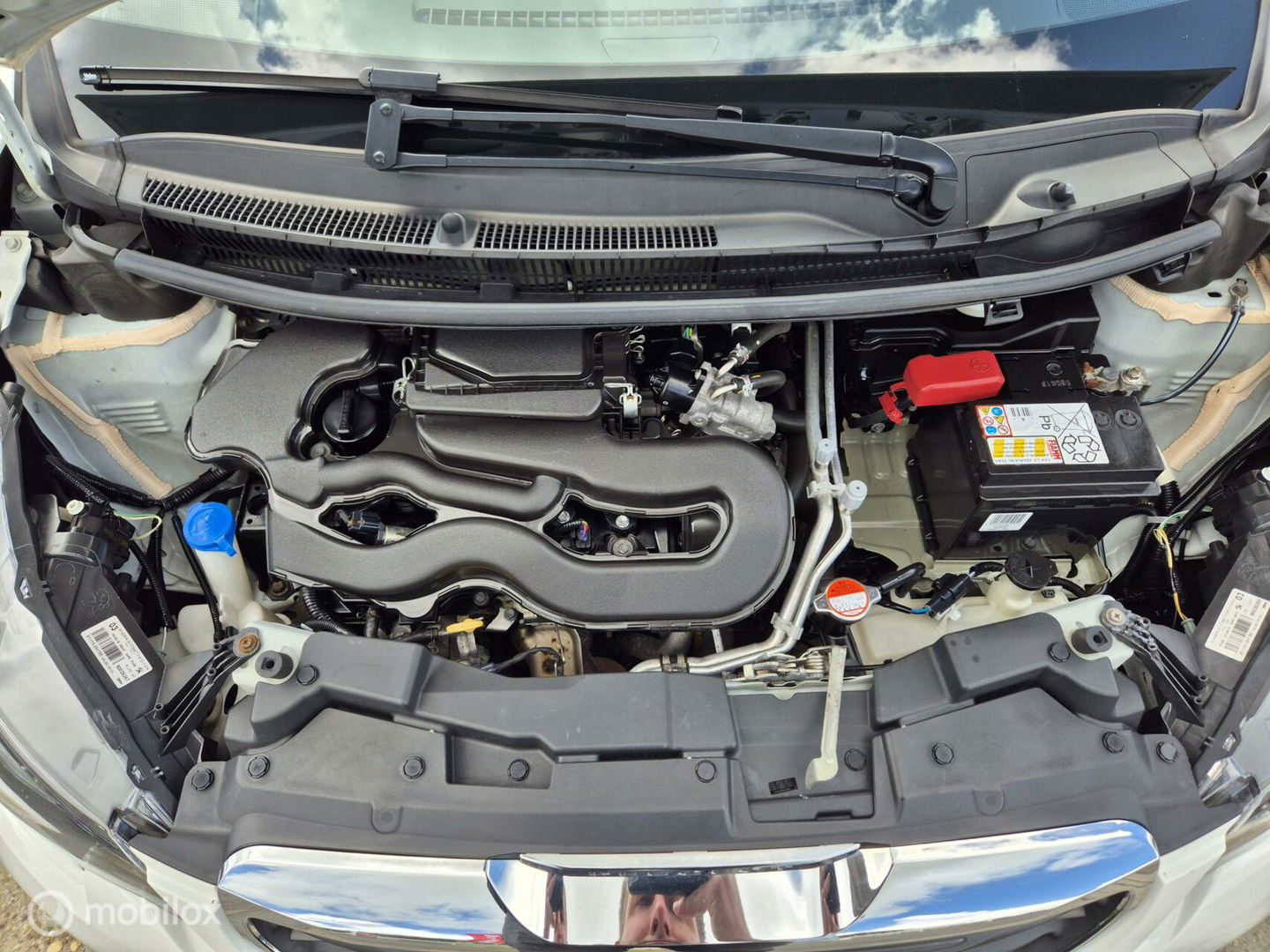 Peugeot 108 1.0 e-VTi Automaat, Carplay, LED, Airco, NAP!