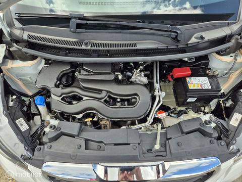 Peugeot 108 1.0 e-VTi Automaat, Carplay, LED, Airco, NAP!