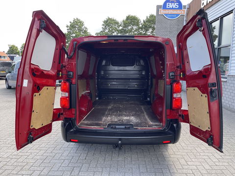 Toyota ProAce Worker 1.6 D-4D Cool Comfort Long L3H1 / rijklaar € 17.950 ex btw / lease vanaf € 408 / airco / cruise / trekhaak 2000 kg / bijrijdersbank !