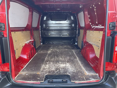 Toyota ProAce Worker 1.6 D-4D Cool Comfort Long L3H1 / rijklaar € 17.950 ex btw / lease vanaf € 408 / airco / cruise / trekhaak 2000 kg / bijrijdersbank !