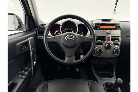 Daihatsu Terios 1.5-16v Explore 2WD Airco Bullbar Trekhaak Elektrpakket 16"LMV