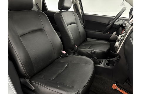 Daihatsu Terios 1.5-16v Explore 2WD Airco Bullbar Trekhaak Elektrpakket 16"LMV