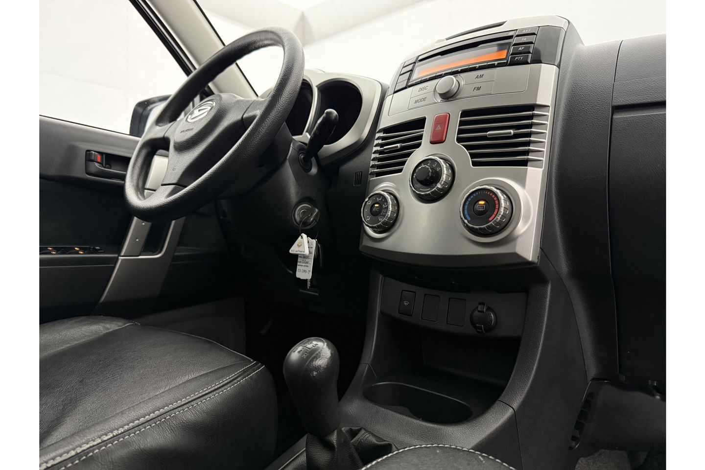Daihatsu Terios 1.5-16v Explore 2WD Airco Bullbar Trekhaak Elektrpakket 16"LMV