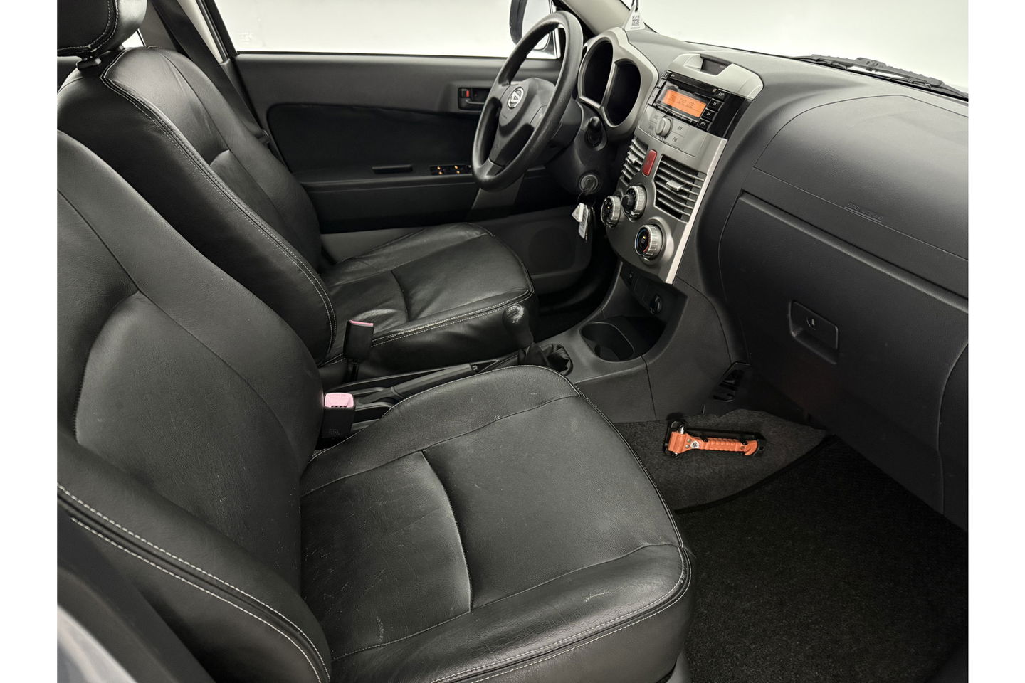 Daihatsu Terios 1.5-16v Explore 2WD Airco Bullbar Trekhaak Elektrpakket 16"LMV