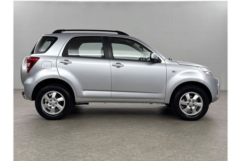 Daihatsu Terios 1.5-16v Explore 2WD Airco Bullbar Trekhaak Elektrpakket 16"LMV