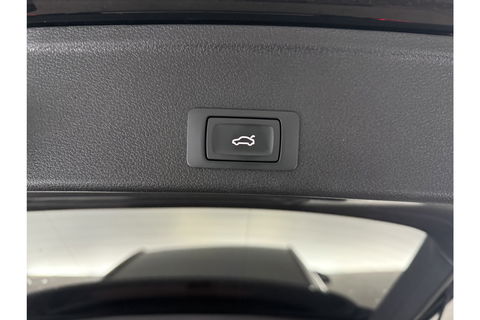 Audi A4 1.4 TFSI 150PK S-line Clima Cruise Navigatie PDC 18''LMV