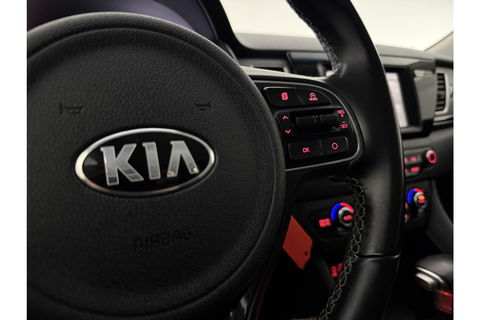 Kia Niro 1.6 GDi Hybrid 149PK ExecutiveLine Camera Carplay Cruise Clima LED Navi Parkeersensoren 16"LMV