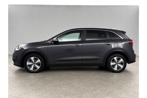 Kia Niro 1.6 GDi Hybrid 149PK ExecutiveLine Camera Carplay Cruise Clima LED Navi Parkeersensoren 16"LMV