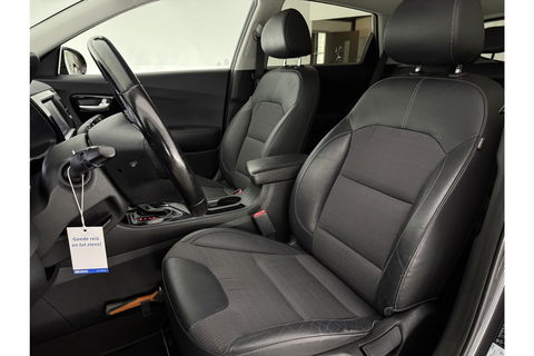 Kia Niro 1.6 GDi Hybrid 149PK ExecutiveLine Camera Carplay Cruise Clima LED Navi Parkeersensoren 16"LMV