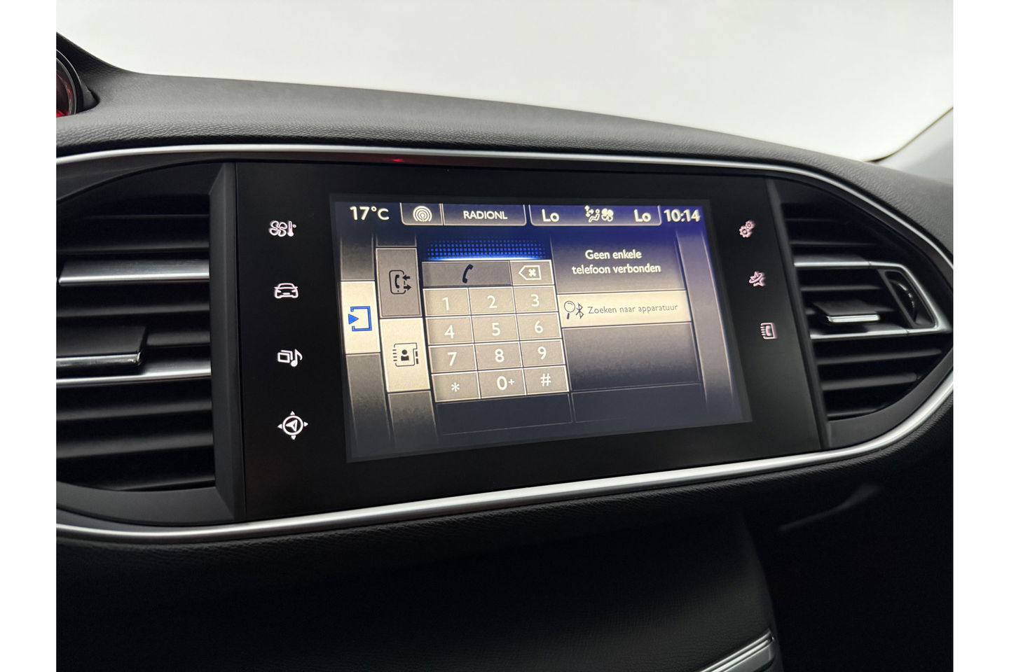 Peugeot 308 1.6 BlueHDi | APK tot 04-2026 | LED Camera Clima Cruise Trekhaak Navi PDC 17"LMV
