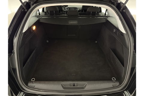 Peugeot 308 1.6 BlueHDi | APK tot 04-2026 | LED Camera Clima Cruise Trekhaak Navi PDC 17"LMV
