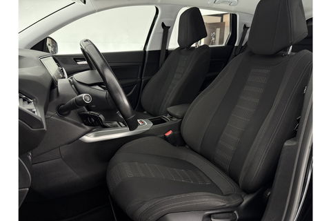 Peugeot 308 1.6 BlueHDi | APK tot 04-2026 | LED Camera Clima Cruise Trekhaak Navi PDC 17"LMV