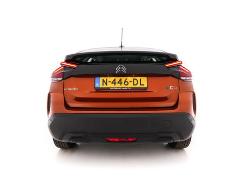 Citroën Ë-C4 Feel 50 kWh [ 3-Fase ] (INCL-BTW) *FULL-LED | DIGI-COCKPIT | CARPLAY | MICROFIBRE-COMFORT-SEATS | ECC | LANE-ASSIST | PDC | CRUISE | 18''ALU*