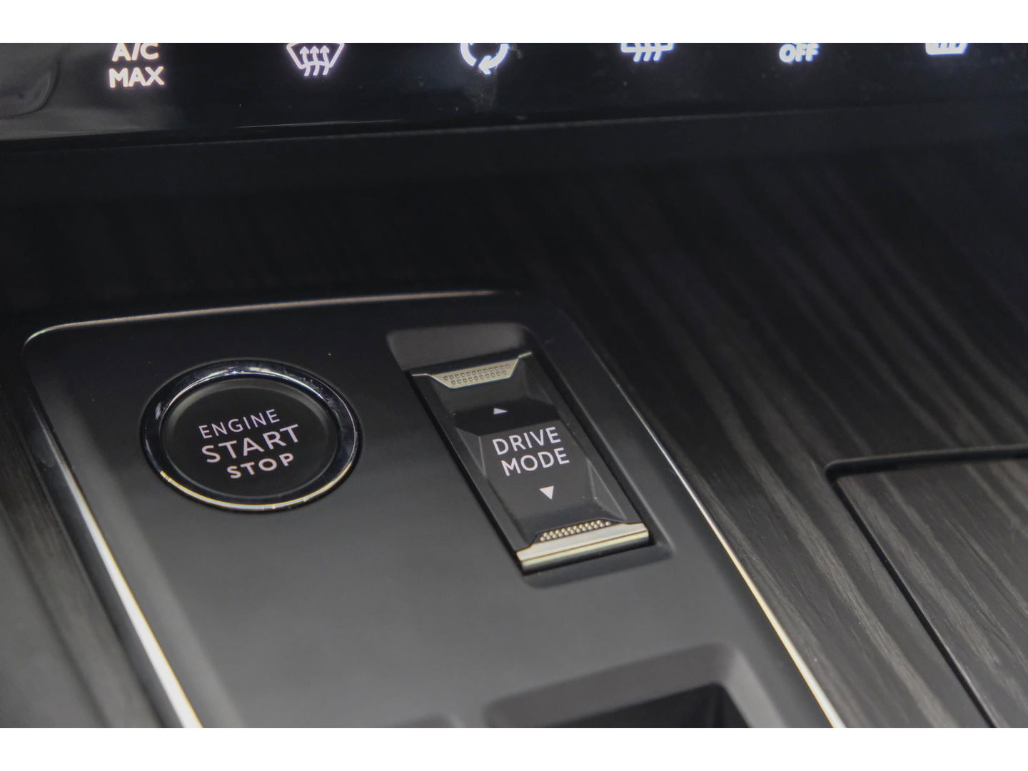 Peugeot 508 SW 1.6 PSE 360pk HYbrid Panoramadak Massage Sportsound Focal audio 360 camera VOL VOL VOL!!