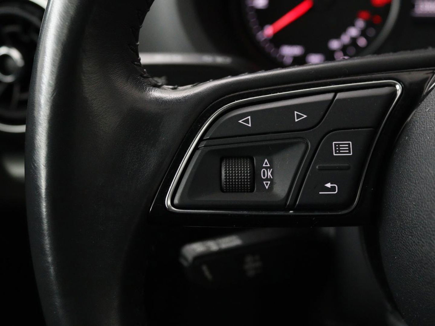 Audi A3 1.0 TFSI | Navigatie | Parkeerhulp | Xenon | Cruise control | Airco | Bluetooth | Regen-/lichtsensor