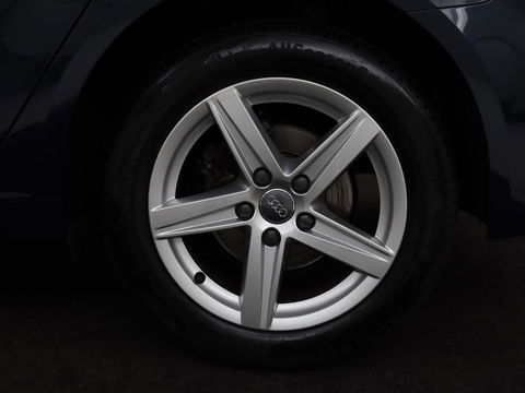 Audi A3 1.0 TFSI | Navigatie | Parkeerhulp | Xenon | Cruise control | Airco | Bluetooth | Regen-/lichtsensor