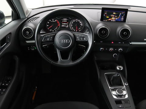 Audi A3 1.0 TFSI | Navigatie | Parkeerhulp | Xenon | Cruise control | Airco | Bluetooth | Regen-/lichtsensor