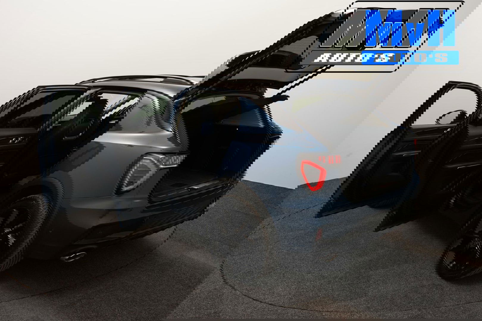 Lynk & Co 01 1.5 Plug-in Hybride|FULL BLACK XXL|360°CAM|PANO|NAP