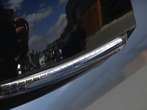 Volvo V60 T6 Twin-Engine 340PK AWD / R-Design / Harman Kardon