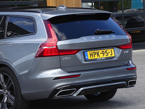 Volvo V60 T6 Twin-Engine 340PK AWD / R-Design / Harman Kardon