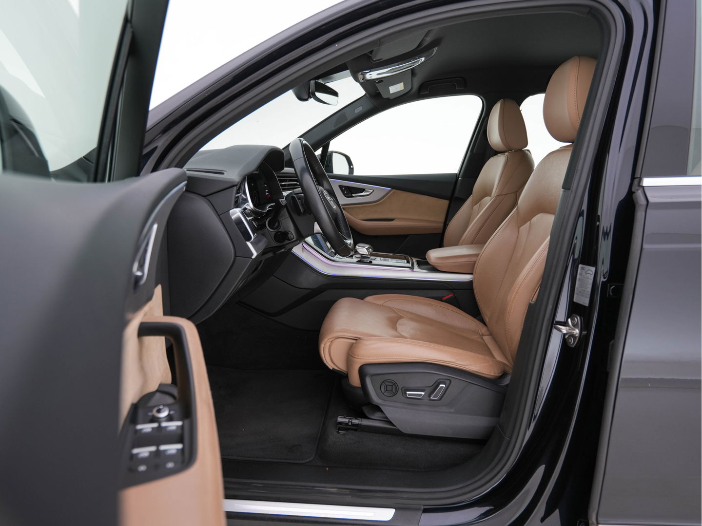 Audi Q7 55 TFSI E Quattro Pro Line Plus (INCL-BTW) *LUXURY-LEATHER | HD-MATRIX-LED | BANG/OLUFSEN-SURROUND  | DIGI-COCKPIT | COMFORT-SEATS | KEYLESS | CAMERA | NAVI-FULLMAP | DAB+ | AMBIENT-LIGHT | ECC | PDC | CRUISE | TOWBAR | 20'